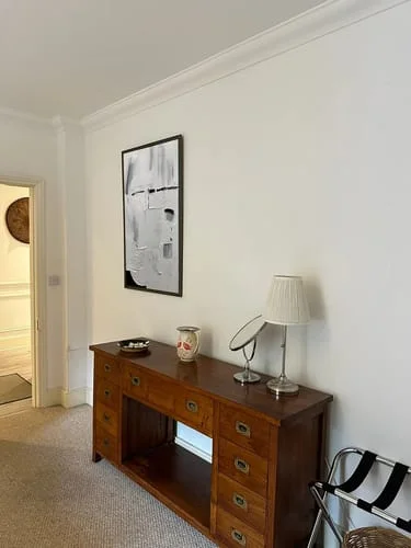 Image #1 from Jessica Le_HN